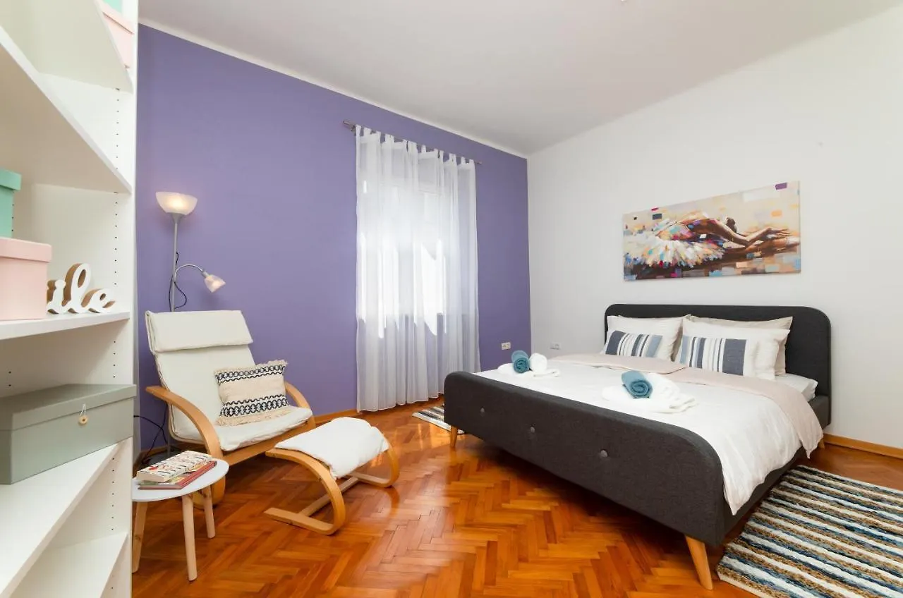 Spacious Apartment In The Center-Aspalathos Split