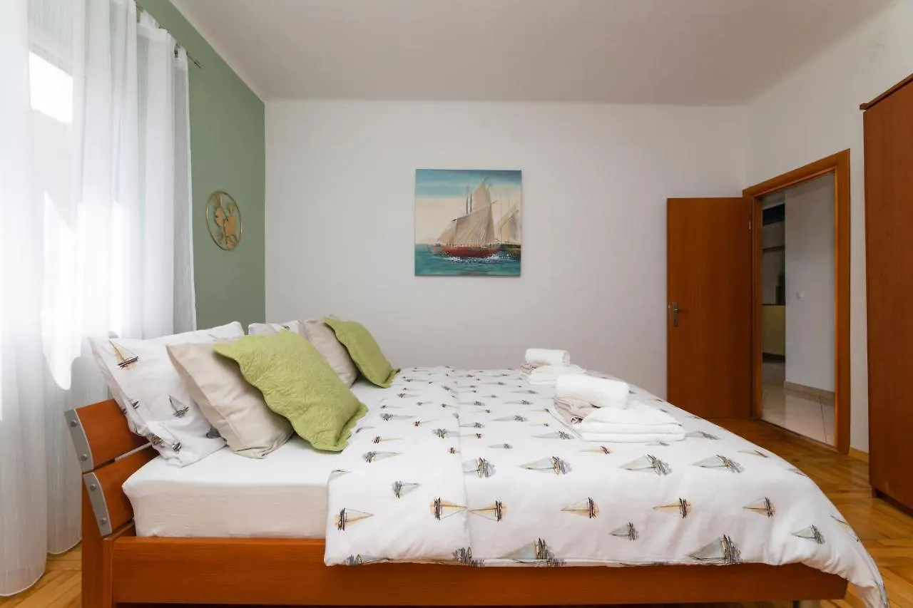 Spacious Apartment In The Center-Aspalathos Split